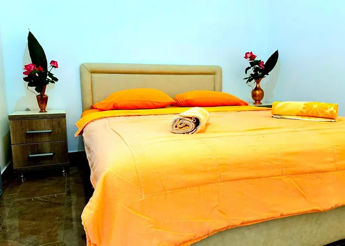 Mala Plaza Apartments - New