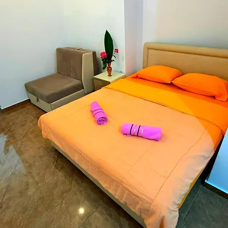 Mala Plaza Apartments Ulcinj Exterior photo